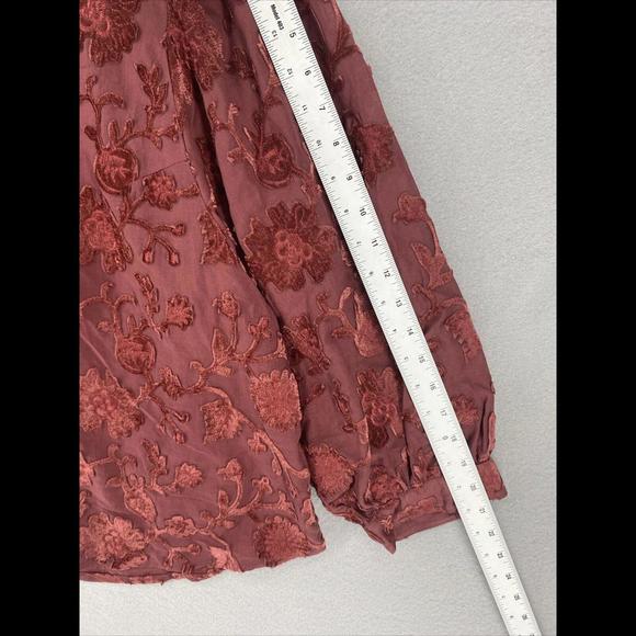 Pilcro Blouse Womens Size Medium Red Embroidered Whitney Trapeze Button Up Top - Picture 7 of 8